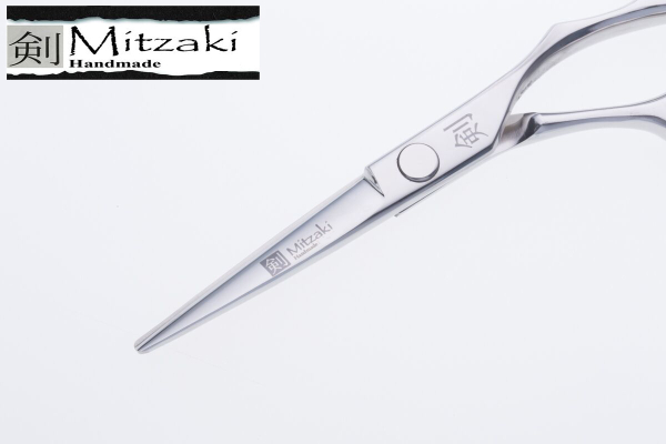 Mitzaki Sobo ( 5.0, 5.5 oder 6.0 ZOLL ) Hohlschliff, Ergoform , Japanstahl, DGT-polish, Handmade , im Original Etui, schont Ihr Handgelenk während Sie arbeiten, sofort lieferbar